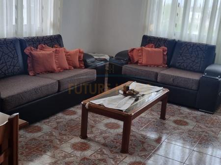 Qira, Kati i Dyte i nje Shtepie Dykateshe, Nishtulla