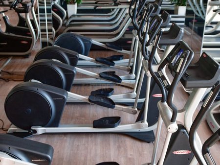 Shitet, Ambient Biznesi, Kopshti Botanik, Tiranë.