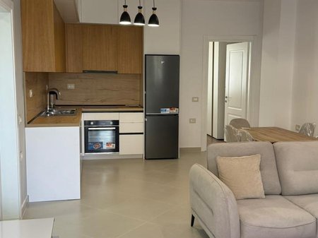 Qera, Apartament 1+1+ Post Parkimi, Rruga Siri Kodra, Tirane