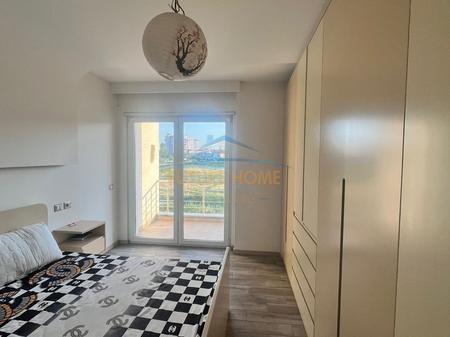 Shitet, Apartament 2+1+2, Unaza e Re.