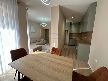 Qira , Apartament 2+1 Unaza e Re ,Tirane