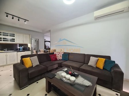 Qera,Apartament 2+1+2 ,Yzberisht