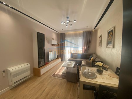 Qera,Apartament 1+1,Kontakti !