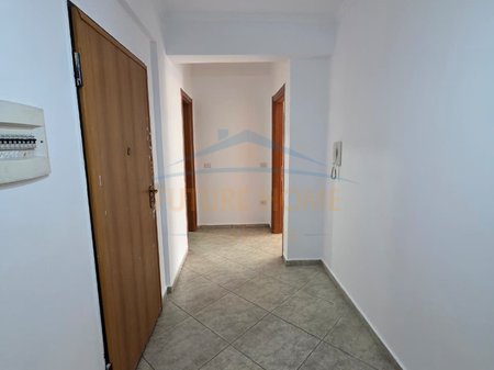 Rent, Apartment 2+1+2+Veranda, Don Bosko, Tirana