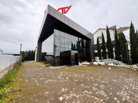 Qera , Objekt Biznesi + Toke , Kamez