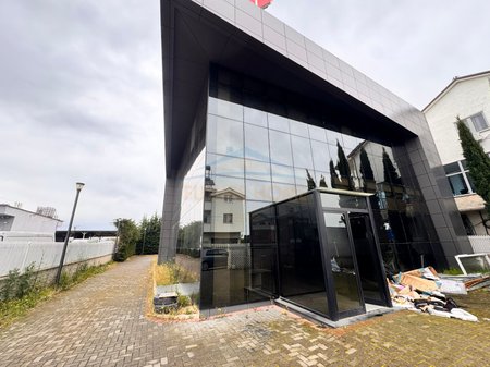 Qera , Objekt Biznesi + Toke , Kamez