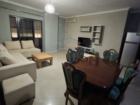 Qera, Apartament 2+1+2, Bar Bohem, Unaza e Re