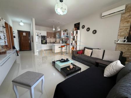 Shitet, Apartament 1+1, Unaza e Re, Tiranë.