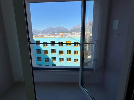 Shitet, Apartament 1+1, Kompleksi Kadiu, Tiranë