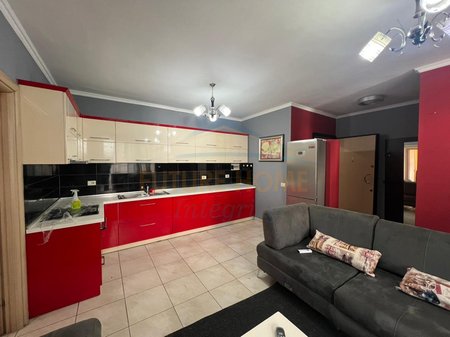 Qera, Apartament 2+1+2, Ali Demi, Tiranë.
