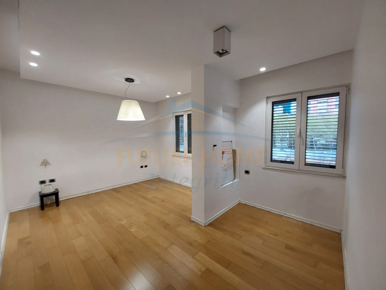 Rent, Business Environment, Block, Tirana.