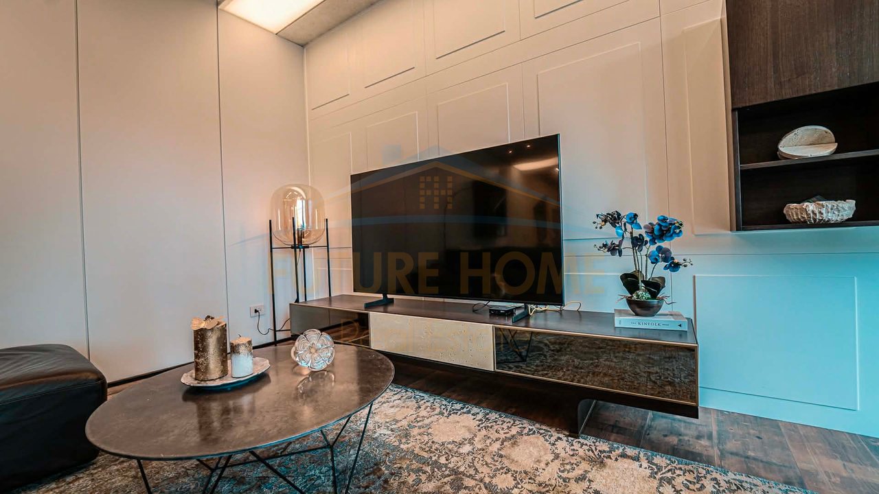 Shitet, Apartament 2+1+2, Ambasador 3, Tiranë