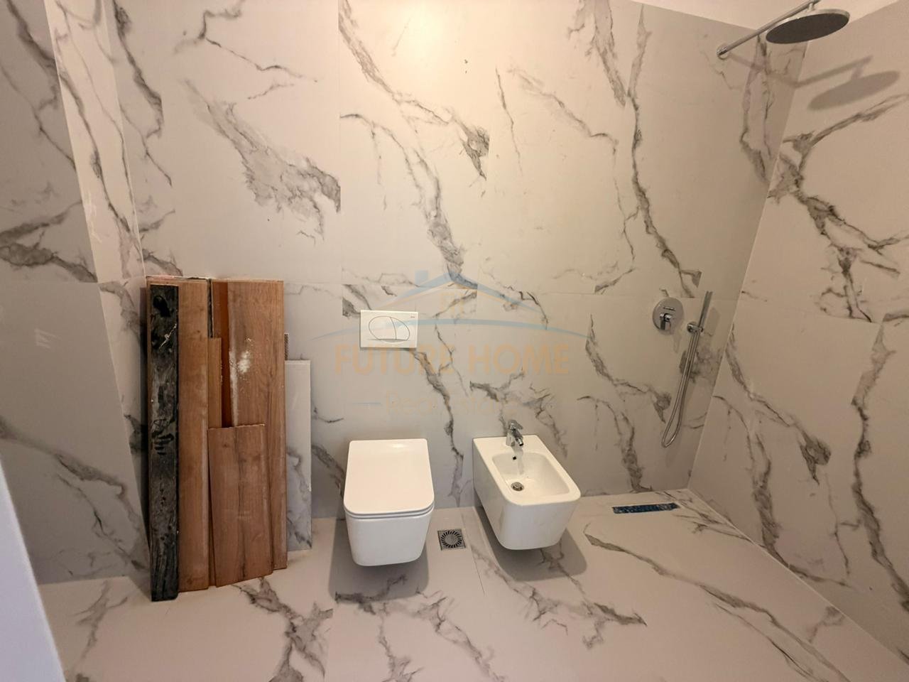 Qira, Appartamento 1+1, Via Barrikadave, Tirana.