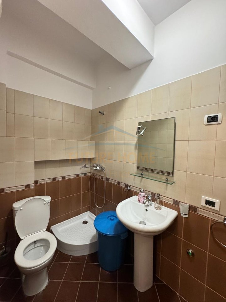Qera, Apartament 2+1+2, Rruga e Thesarit, Fresk