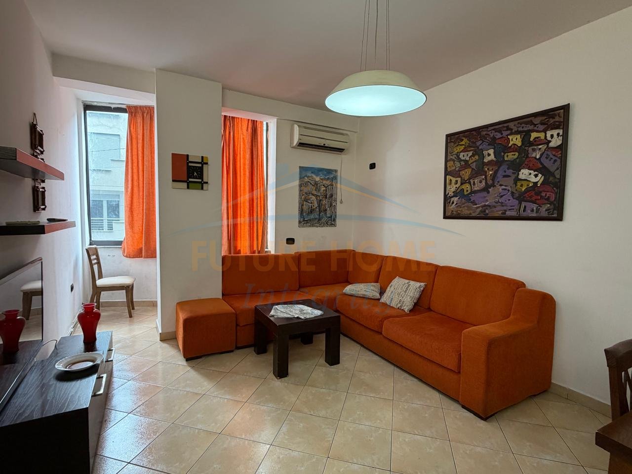 Shitet, Apartament 2+1+2, Tregu Elektrik, Tiranë.