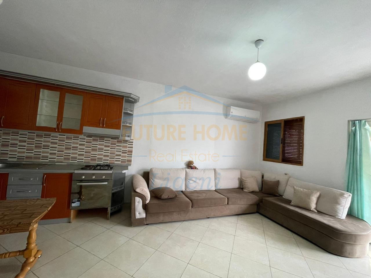 In affitto, appartamento 1+1, Misto Mame, Tirana.