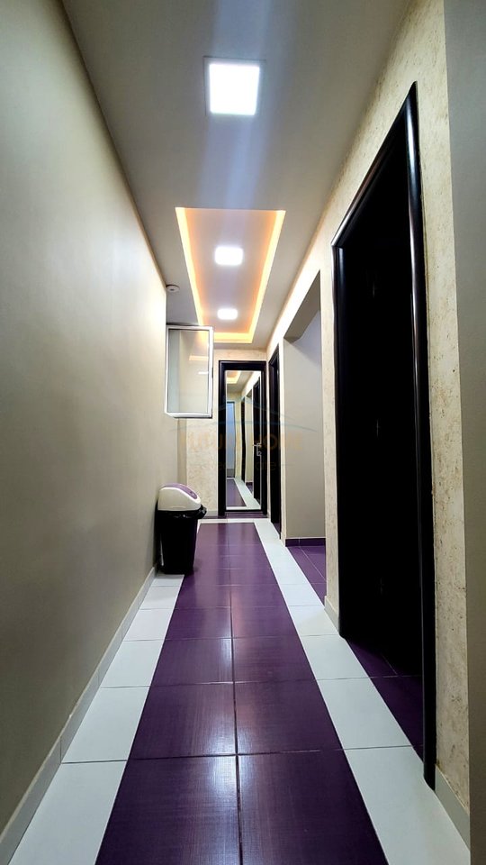 For sale, 3-Story Hotel, Korçë Center