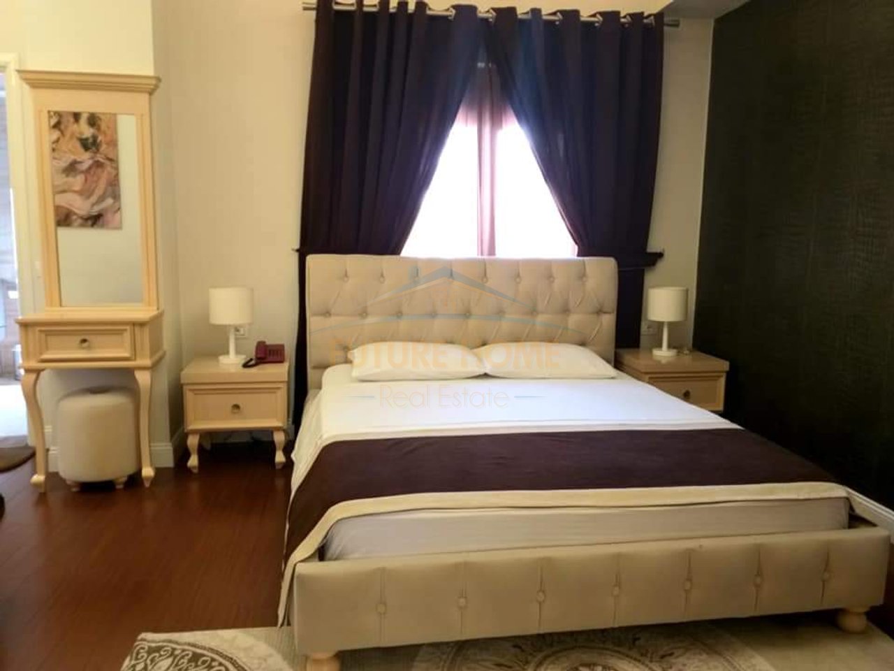 For sale, 3-Story Hotel, Korçë Center