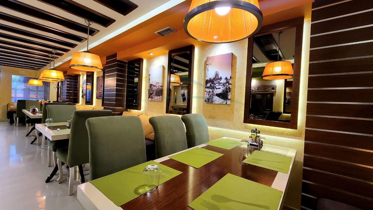 For sale, 3-Story Hotel, Korçë Center