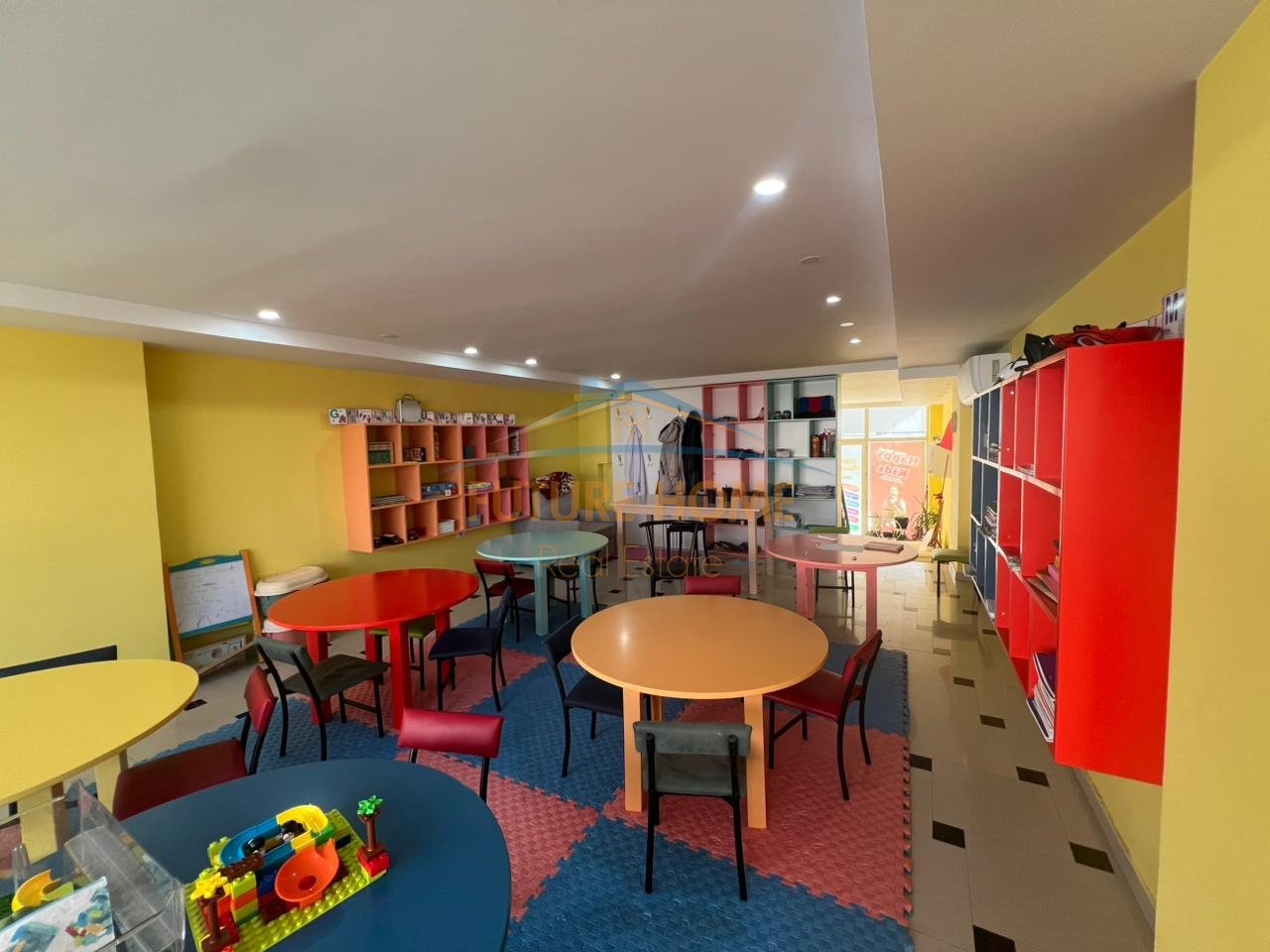 In vendita, Locale Commerciale, Unaza e Re, Tirana