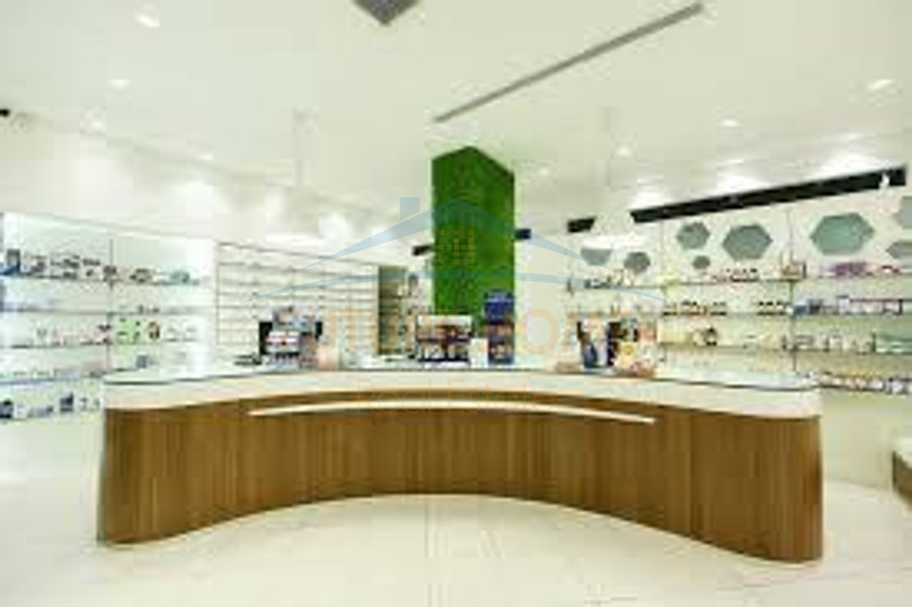 Qera, Njesi Biznesi , Komuna e Parisit,Tirane.