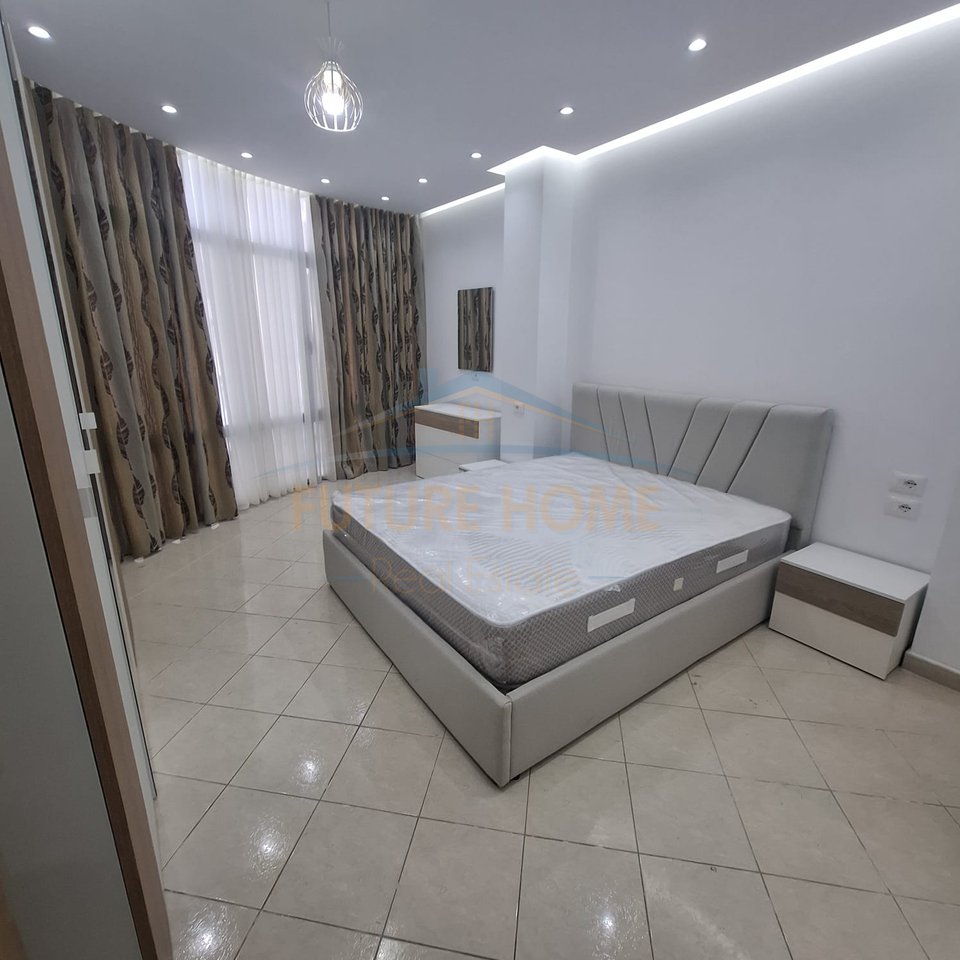 Qira, Apartament 2+1, Unaza e Re