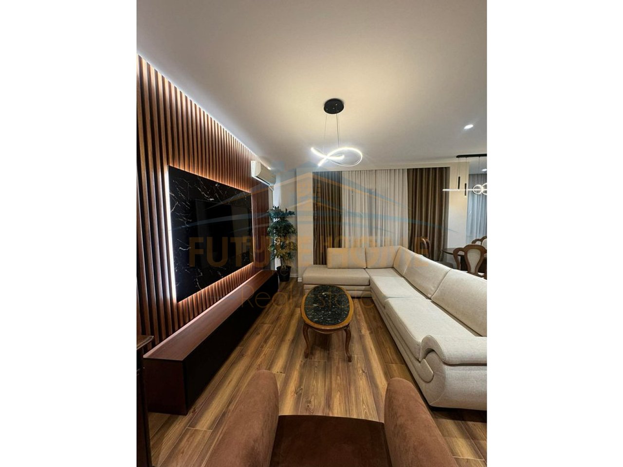 Shitet , Apartament 2+1+2 , Rruga Mine Peza , Tirane