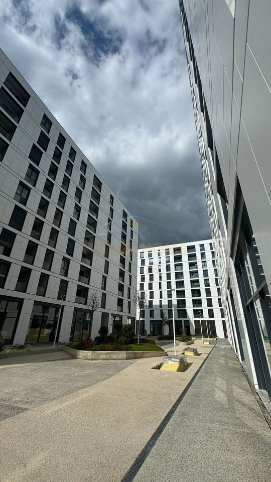 For sale, Apartment 2+1+2, Akses Tirana, Former Shqiponja Square