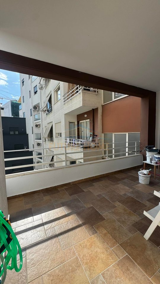 Qera , Apartament 2+1+2 Unaza e Re , Tirane