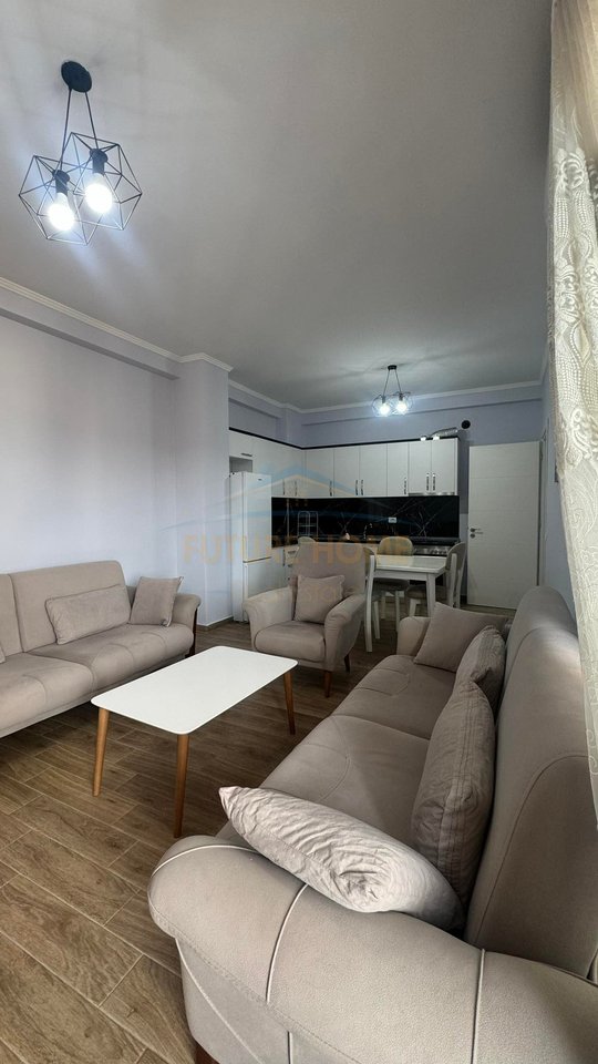 Qera , Apartament 2+1+2 Unaza e Re , Tirane