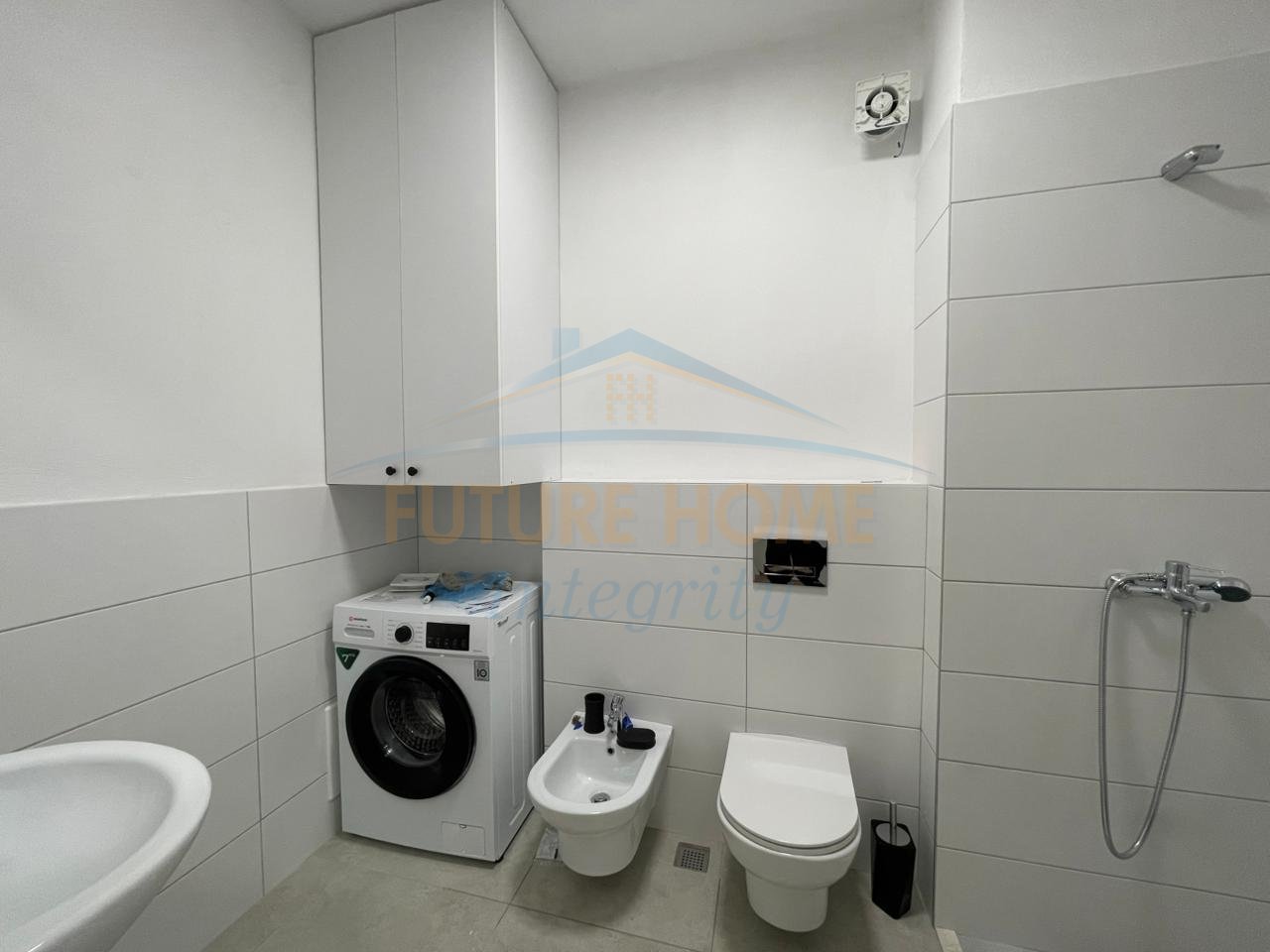 Qera, Apartament 1+1, Rruga e Elbasanit, Tiranë.