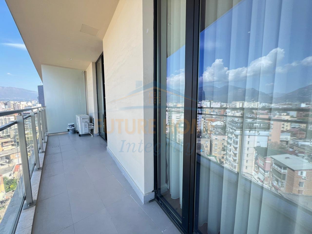For sale, 2+1 Apartment, Golden Tower Residence, Tirana.