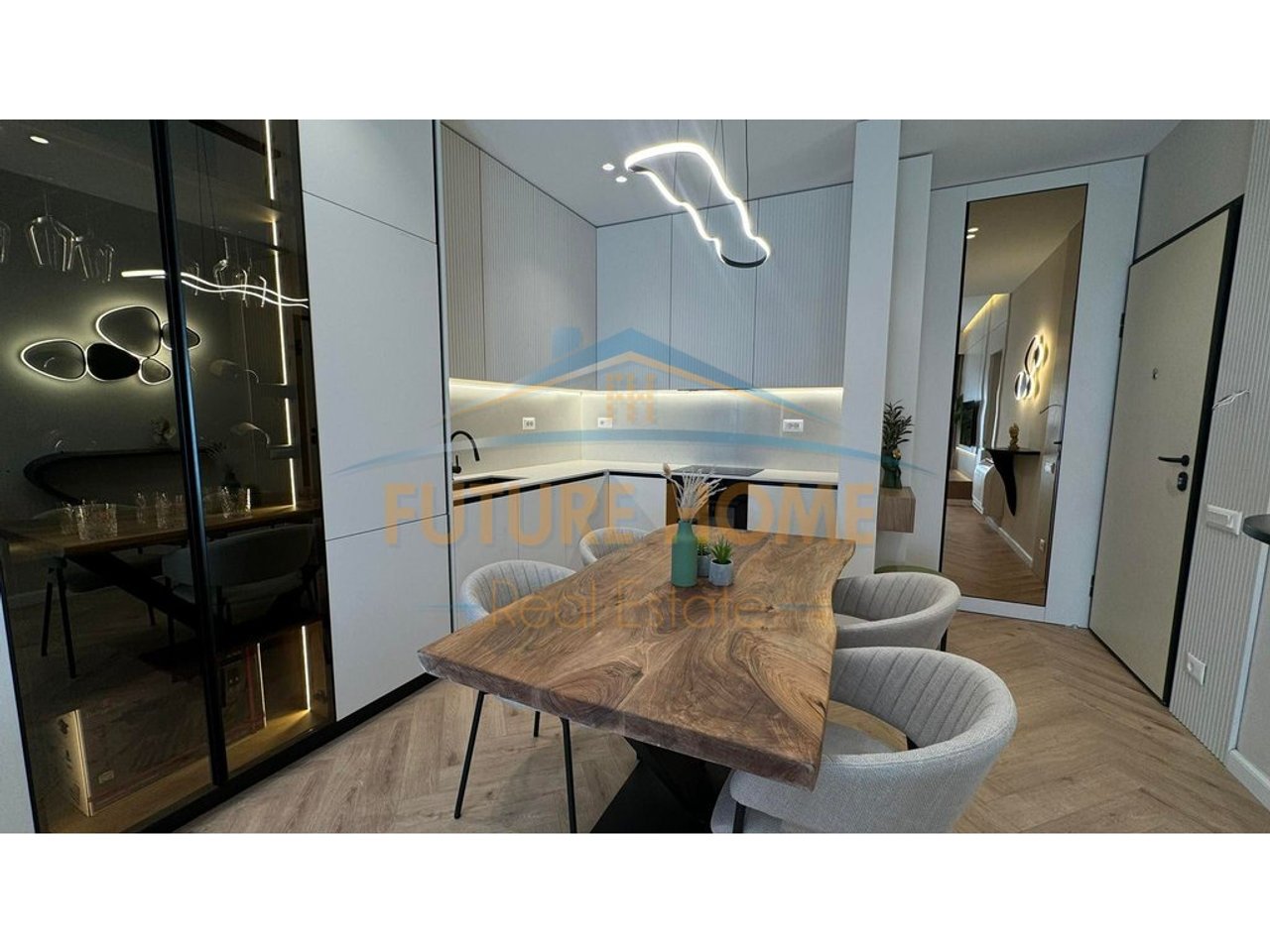 For sale, Luxury Apartment 2+1+2, Tirana Garden Building