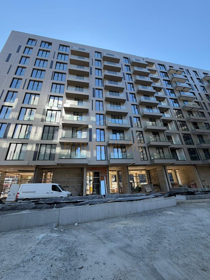 For sale, Apartment 1+1, Golden Gate Complex, Tirana.