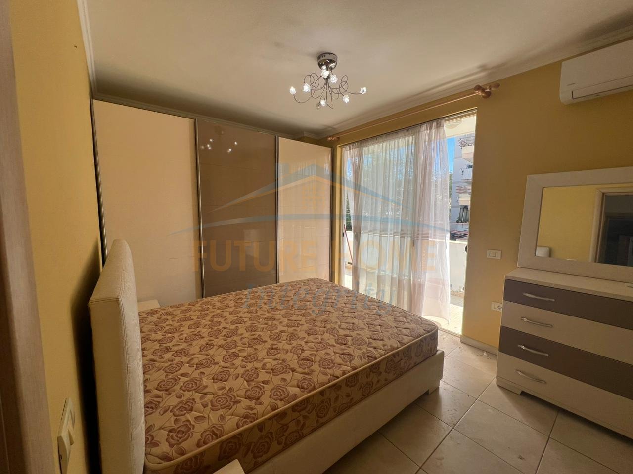 Qera, Apartament 2+1+2, Ali Demi, Tiranë.