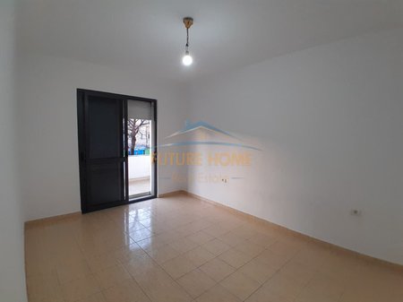 For sale, 2+1 Apartment, Brryli, Tirana
