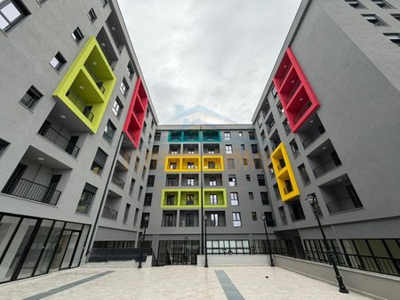 In vendita, 2 appartamenti, Color Splash Residence, Paskuqan