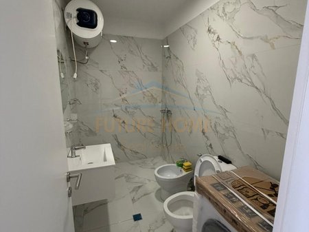 Shitet, Apartament 1+1, Misto Mame