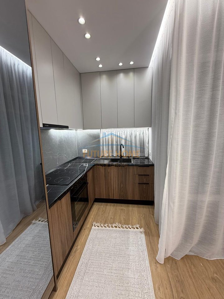 In vendita, Appartamento 1+1 Nuova Circonvallazione, Tirana