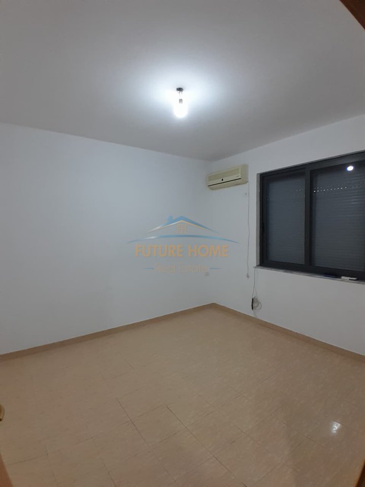 For sale, 2+1 Apartment, Brryli, Tirana