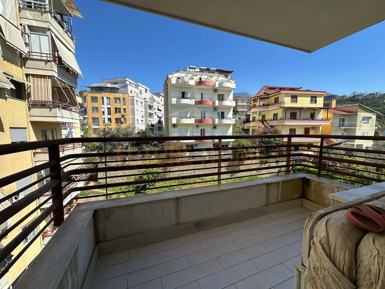 Affitto, Appartamento 1+1, Fresku