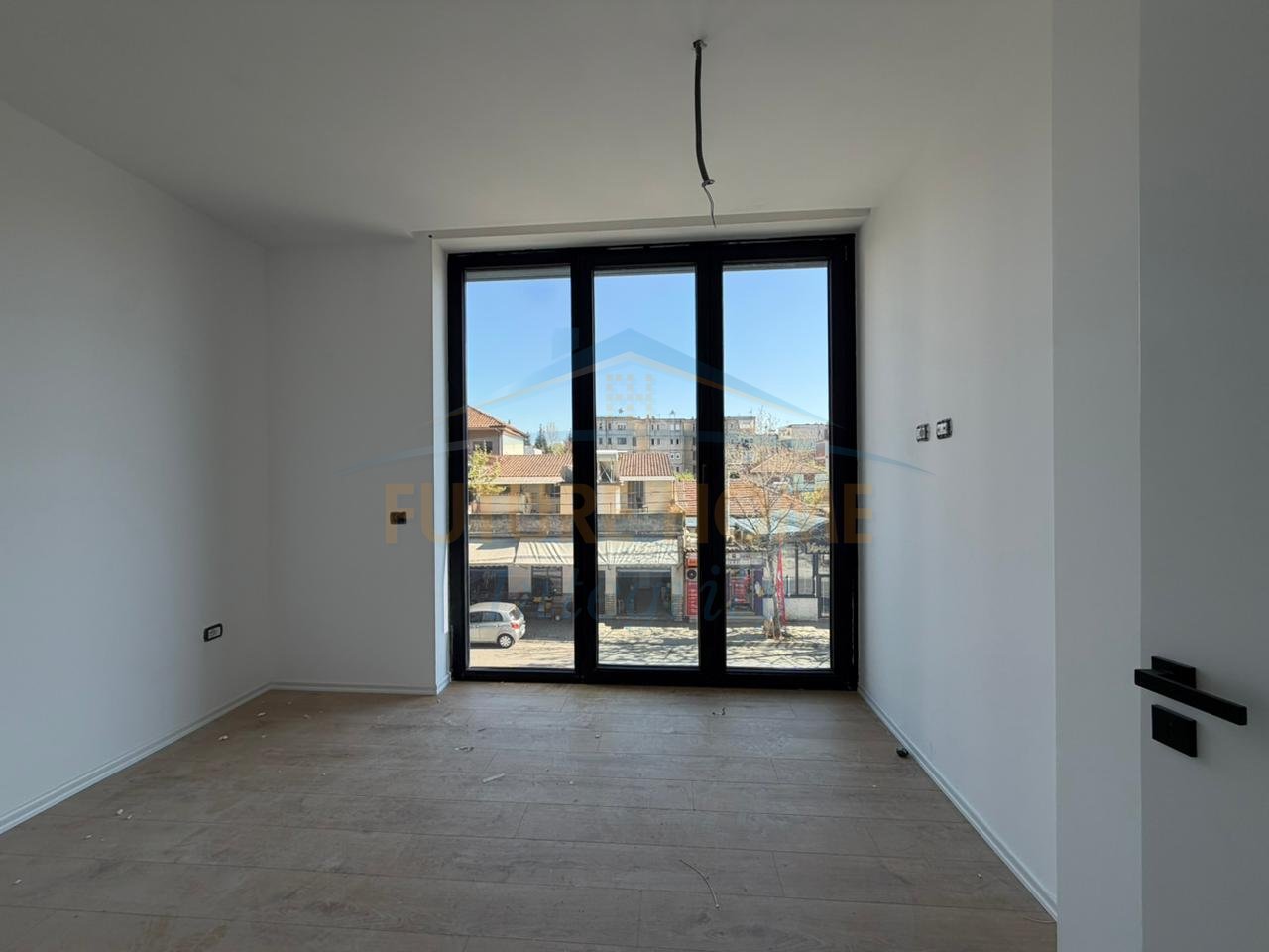 Rent, Office Space, Golden Gate Complex, Tirana.