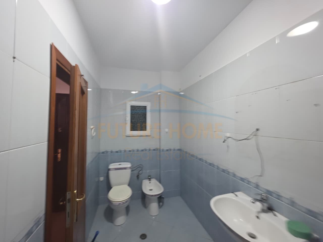 For sale, 2+1 Apartment, Neighborhood 18, Korçë