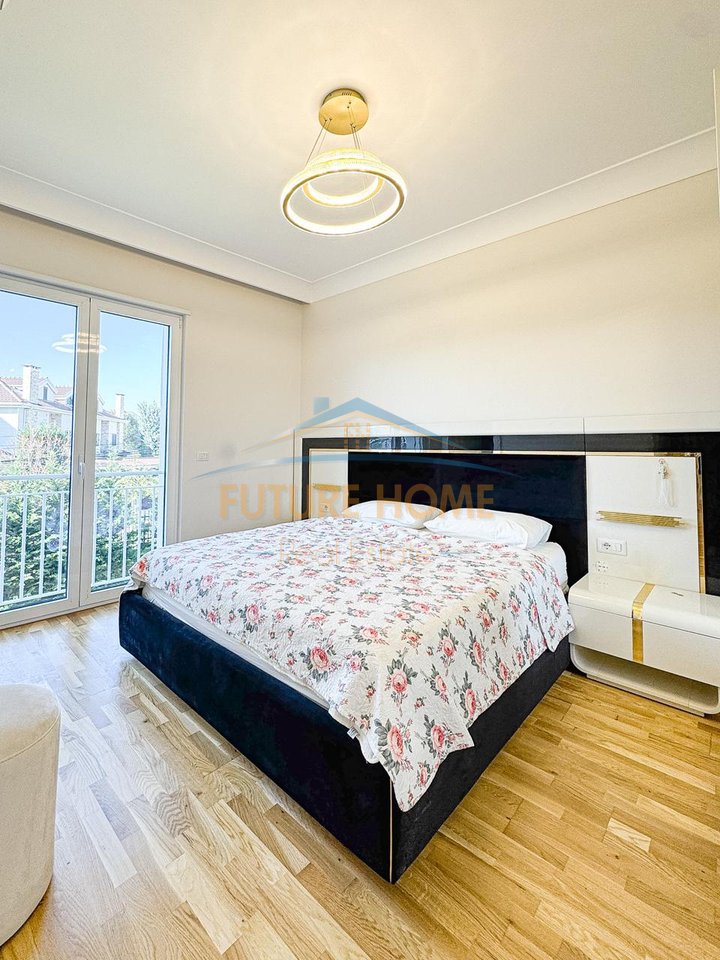 Shitet, Apartament 2+1+2+Depo+Post Parkim, "Joy Residences", Tiranë.