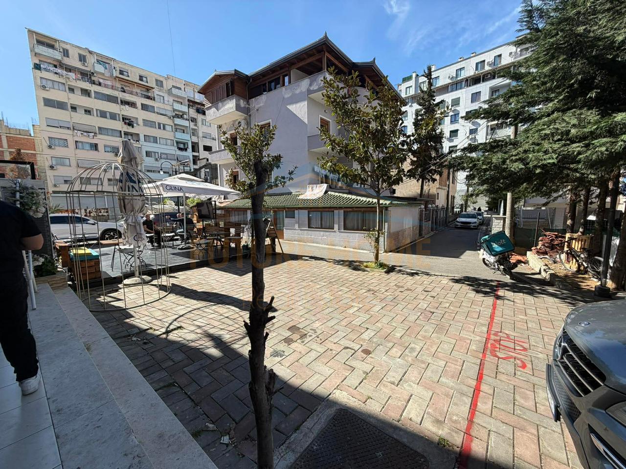 For sale, Business Unit, Misto Mame, Tirana