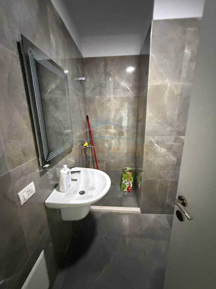 Vendesi Appartamento 2+1+Posto Auto, Residenza Future Home, Anello Nuovo