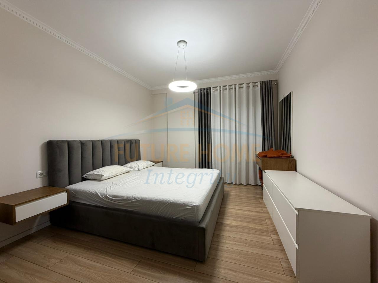 Qera, Apartament 2+1, Unaza e Re, Tiranë.