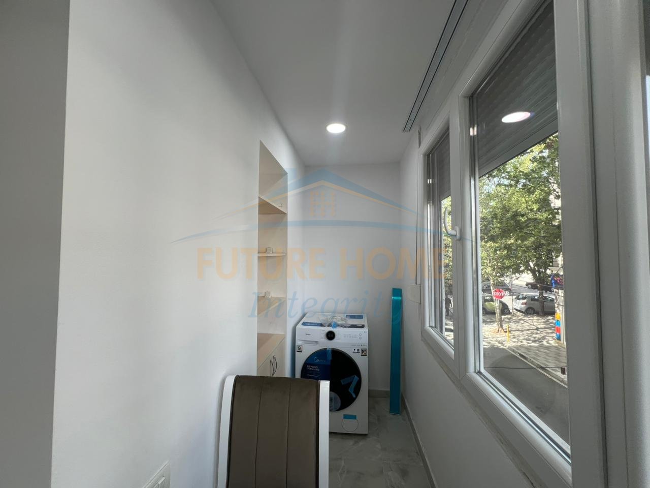 Qera, Apartament 2+1, Oxhaku, Tiranë.