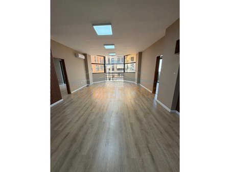 For sale, Apartment 2+1+2, Kosovarëve Street, Tirana