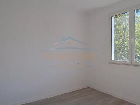 Shitet, Apartament 2+1, Cezma e Ferres, Durres